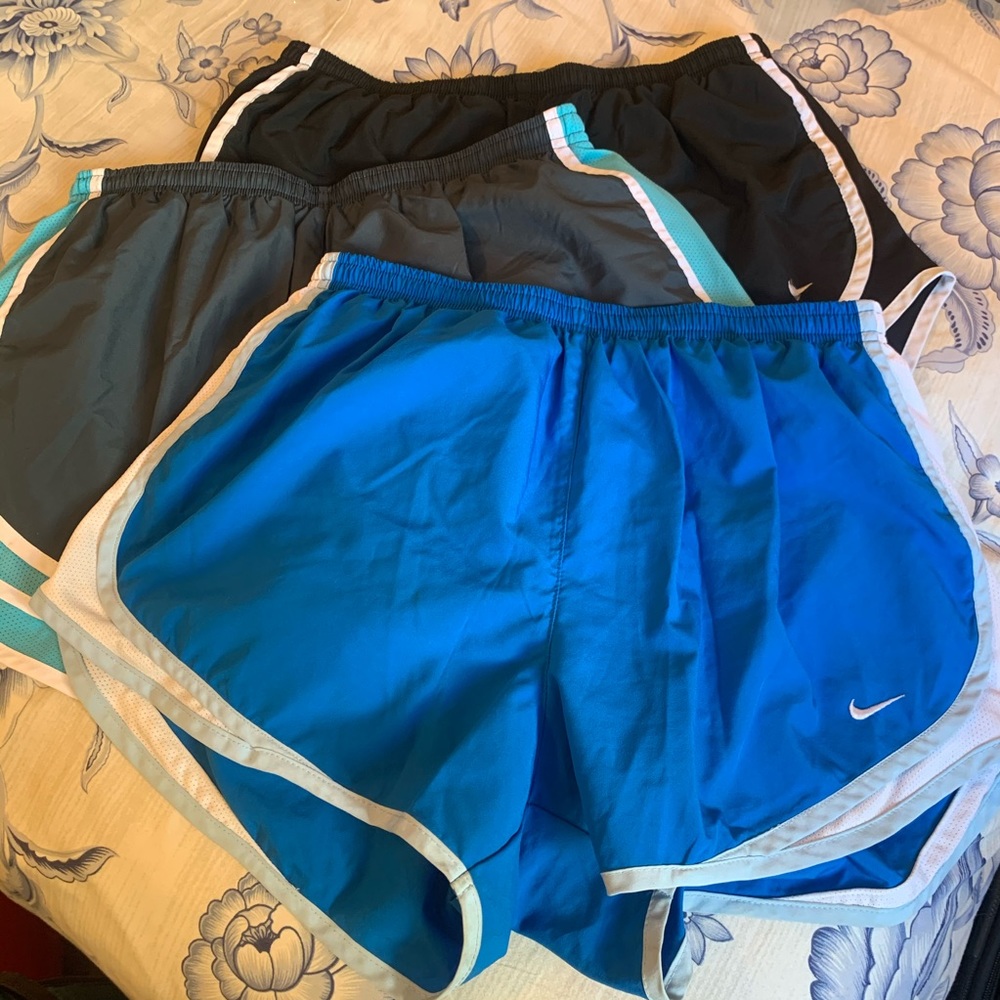 3 Pairs - Nike Women’s Short